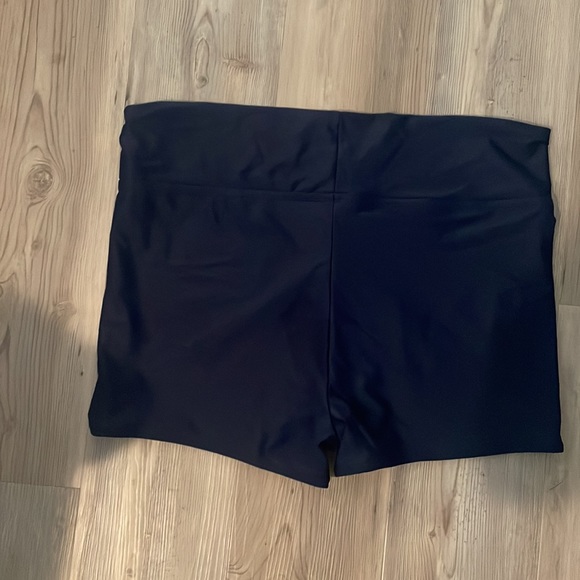 Fold-over boy shorts NWT, XL - Picture 4 of 4